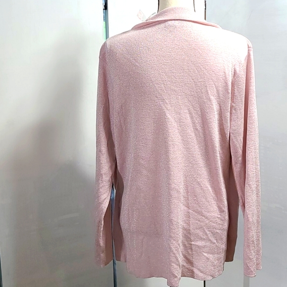 Susan Graver New** Ladies Blouse - Picture 3 of 5